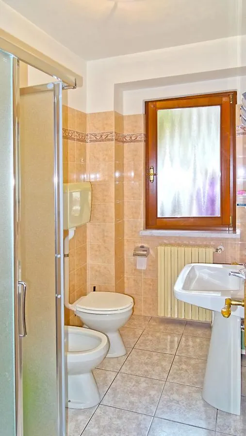 Casa Rosalia Cozy Holiday Apartment By Gardadomsumea Pieve  0*, Pieve (Lombardy) Italy